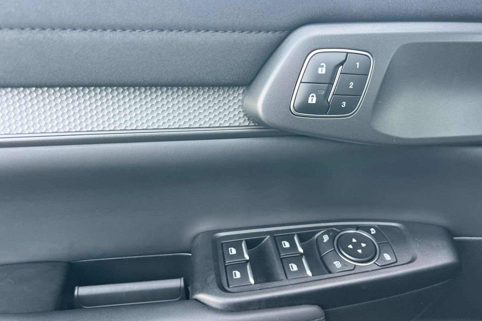 Used 2024 Ford Ranger Raptor image 8