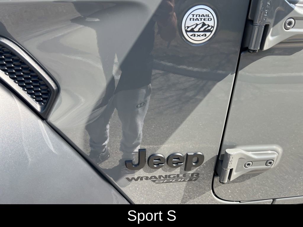 Certified 2021 Jeep Wrangler Sport S image 21