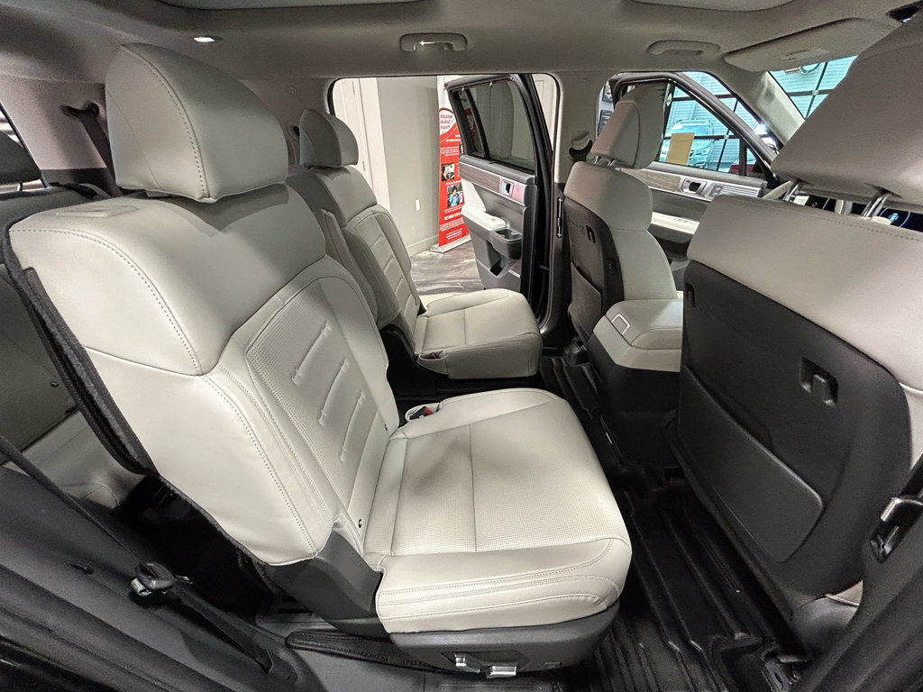 Used 2024 Hyundai Santa Fe Calligraphy AWD/4WD image 51