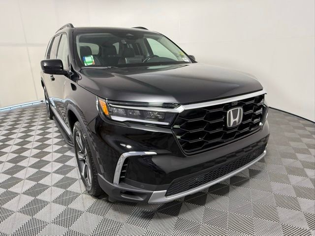 Used 2024 Honda Pilot Elite image 8