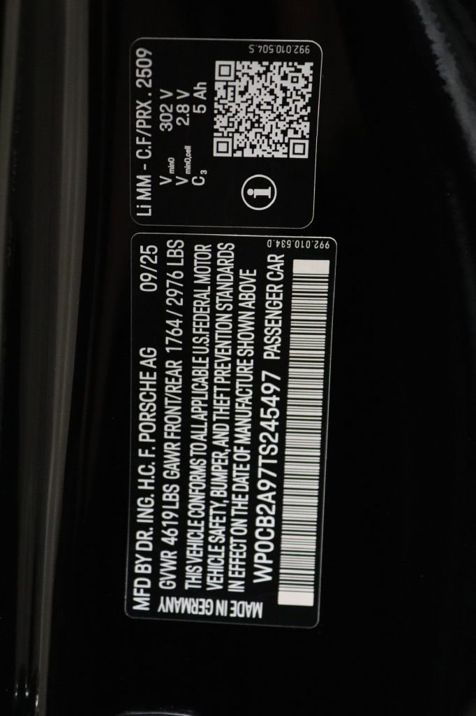 Used 2026 Porsche 911 GTS image 42