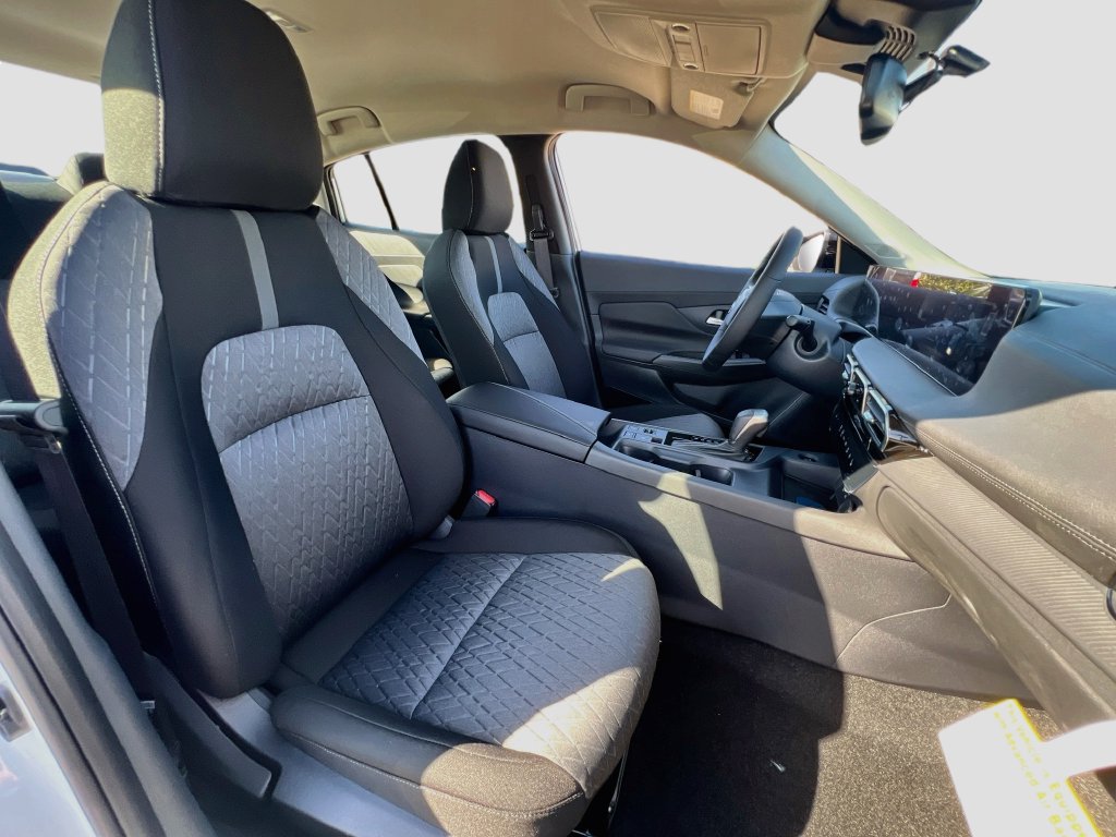 New 2027 Nissan Sentra SV FWD image 26