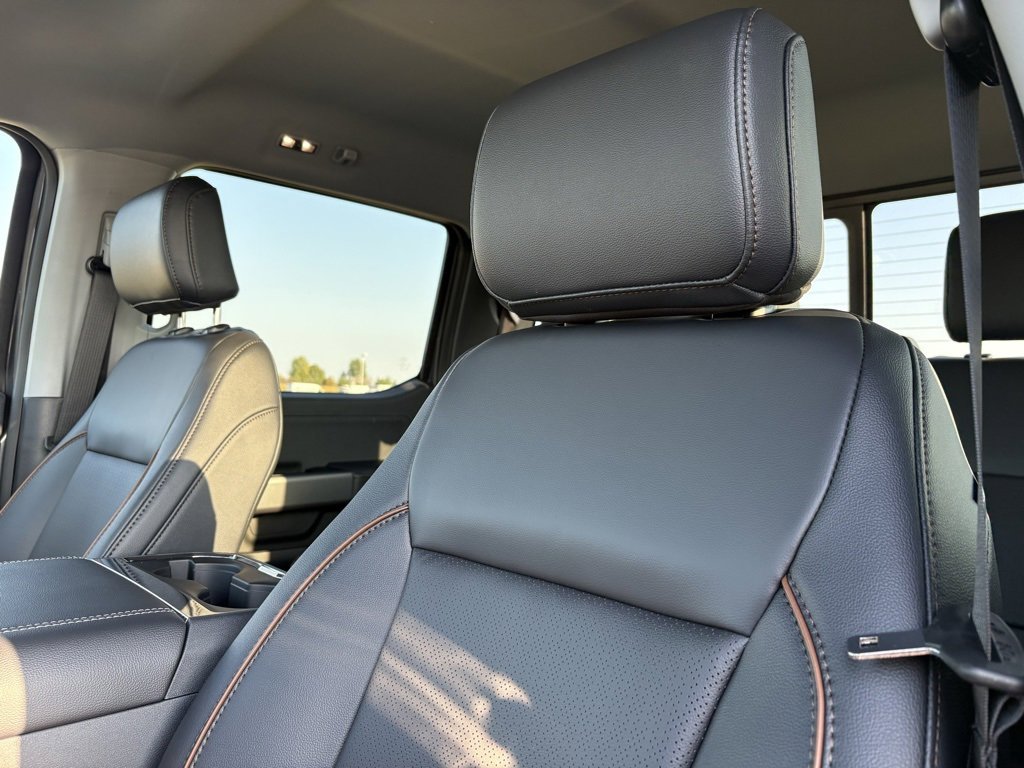 New 2026 Ford F350 Lariat image 19