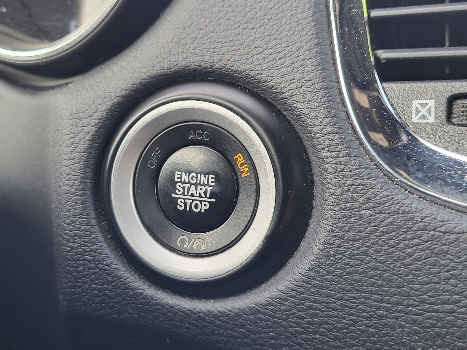 Used 2017 Dodge Durango Citadel w/ Technology Group image 37