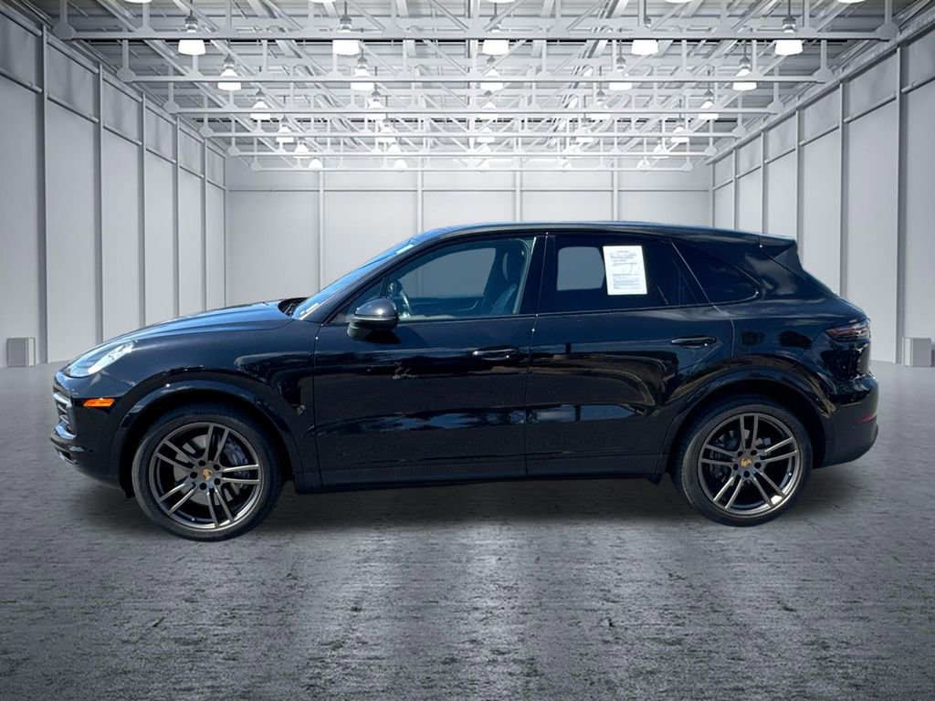 Used 2022 Porsche Cayenne Base image 4