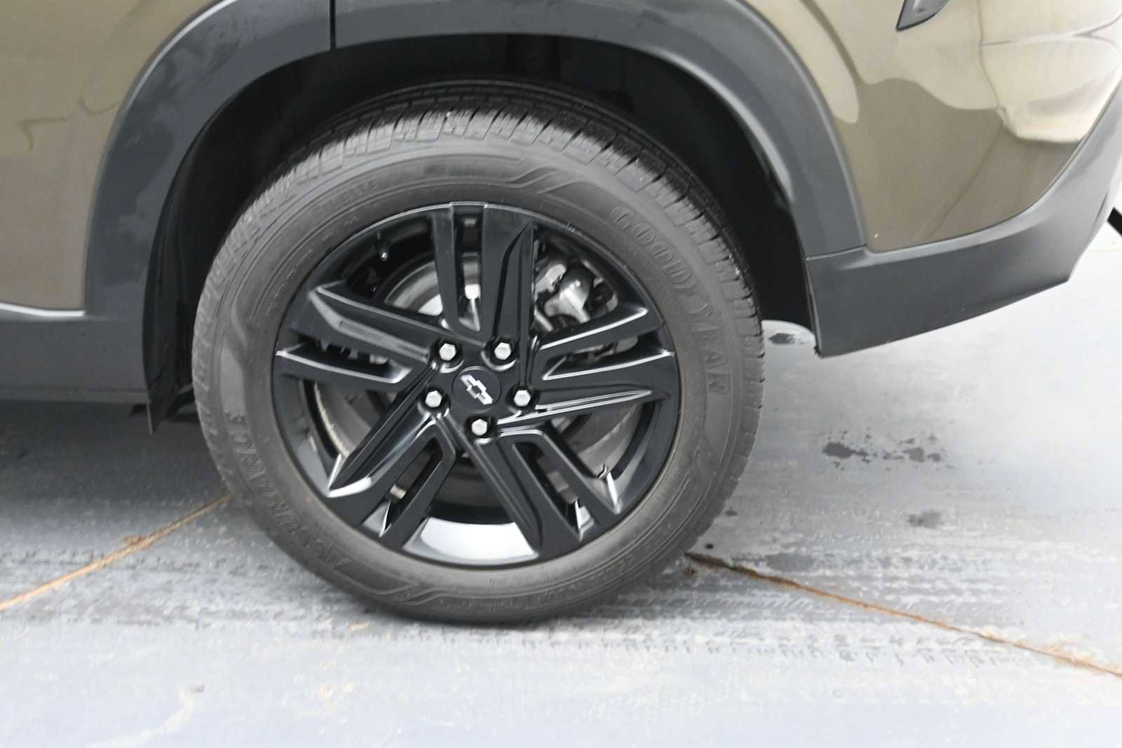 Used 2024 Chevrolet Trax ACTIV FWD image 5