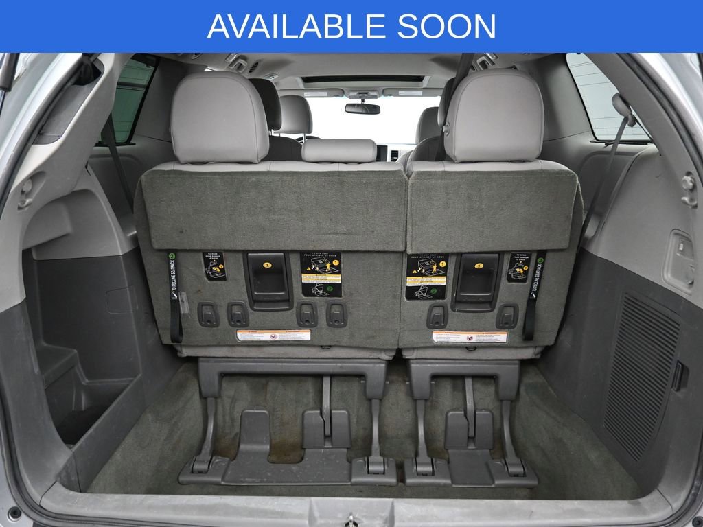 Used 2015 Toyota Sienna XLE AWD/4WD image 28