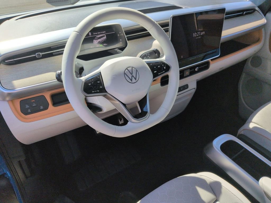 New 2025 Volkswagen ID. Buzz 1st Edition RWD image 9