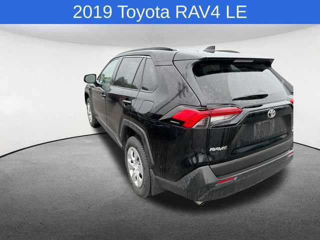 Used 2019 Toyota RAV4 LE w/ All Weather Liner Package AWD/4WD image 4