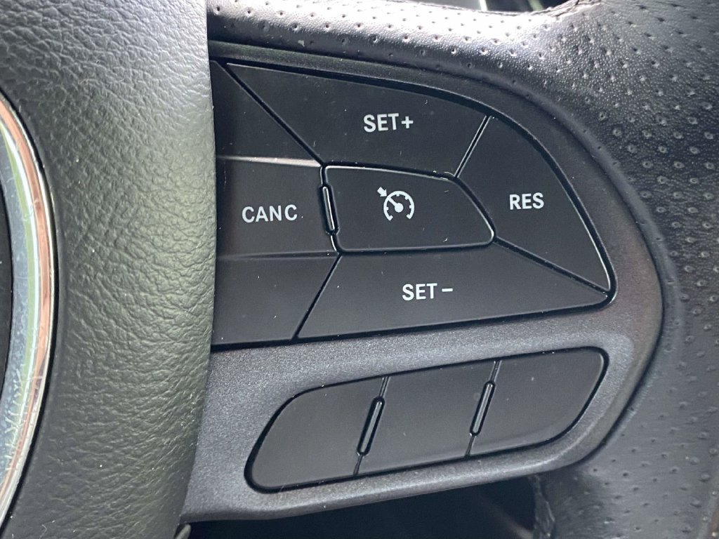 Used 2022 Dodge Durango R/T RWD image 29