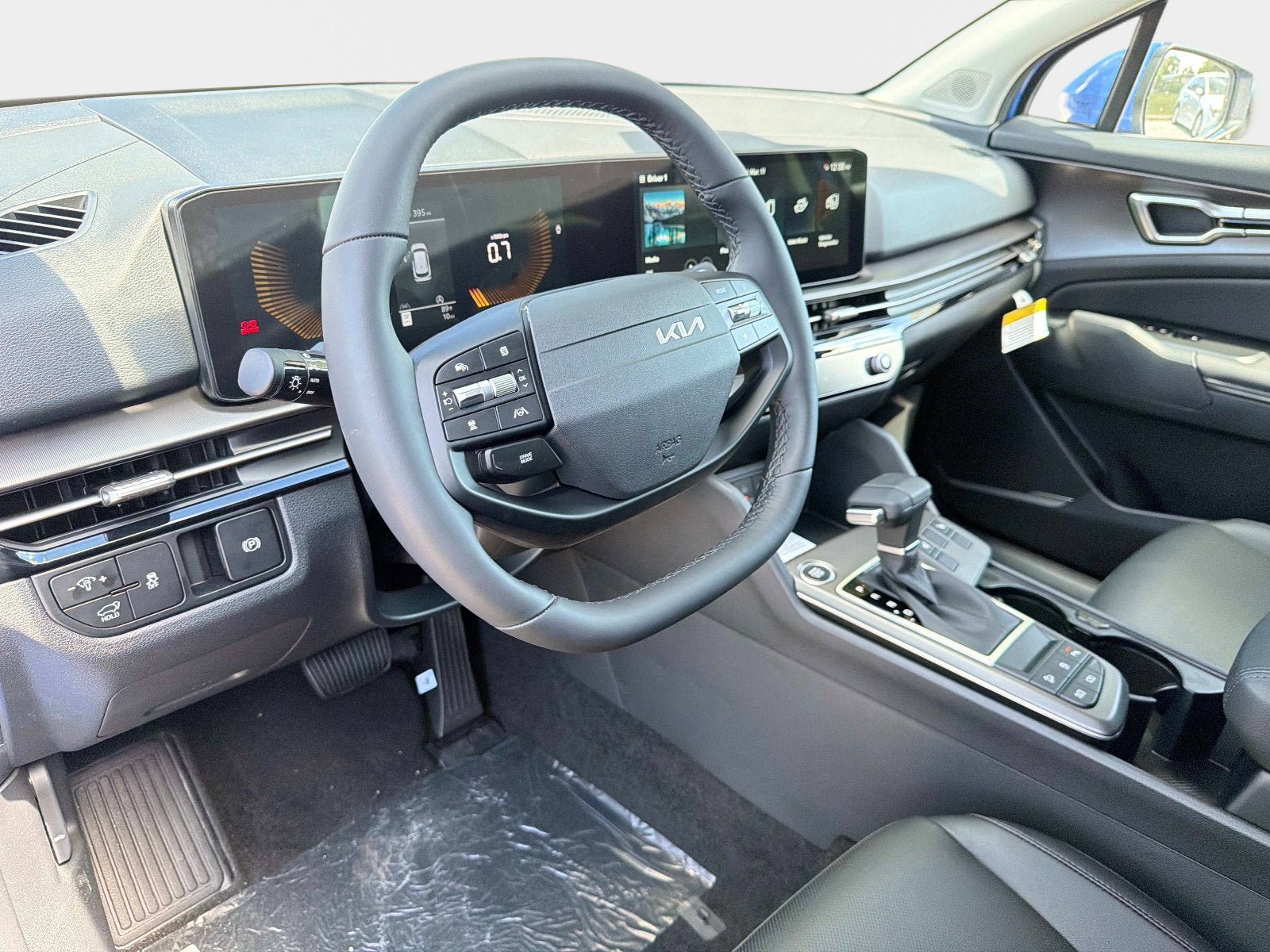 New 2026 Kia Sportage EX FWD image 18