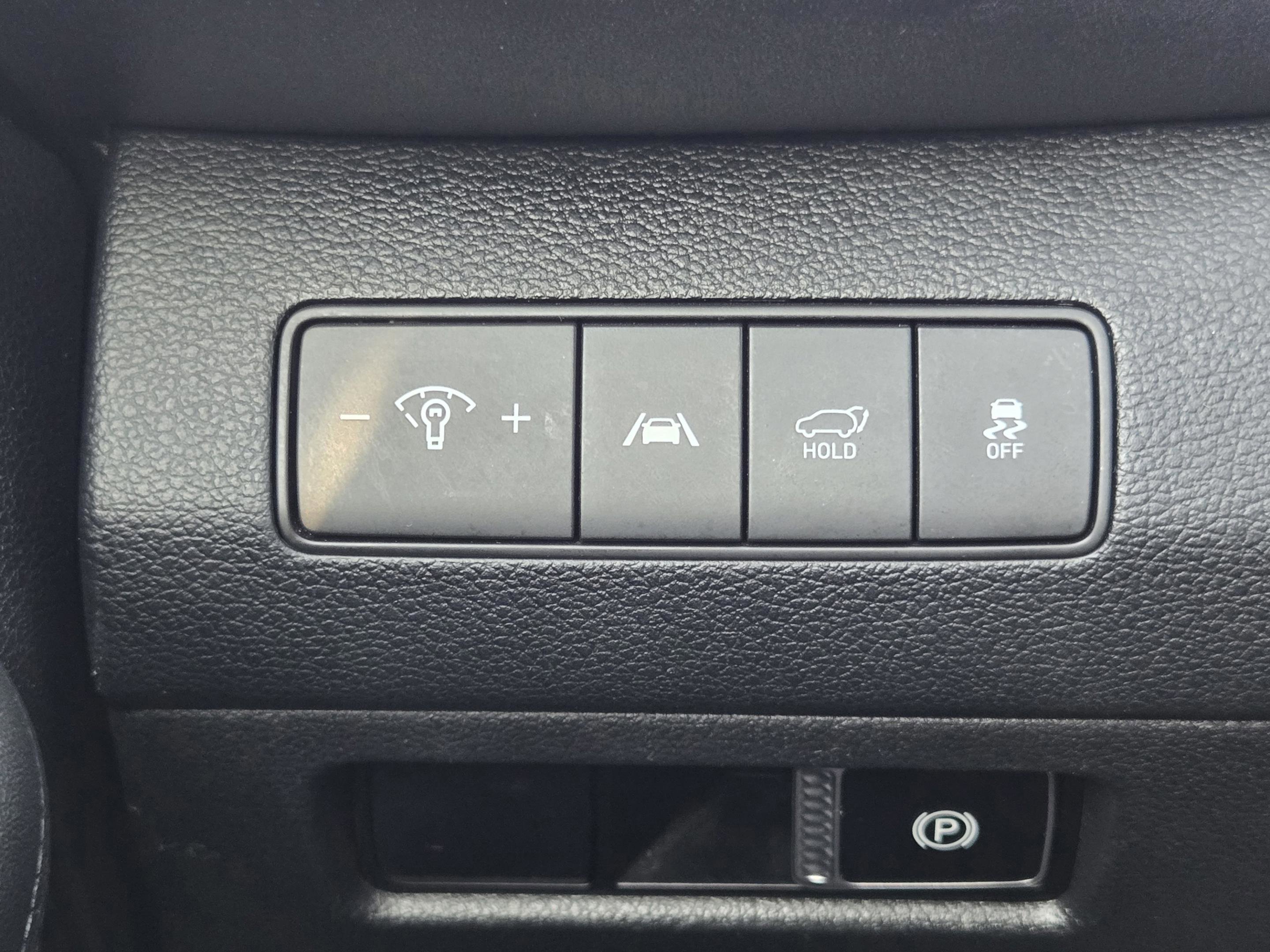 Used 2022 Hyundai Santa Fe XRT FWD image 19