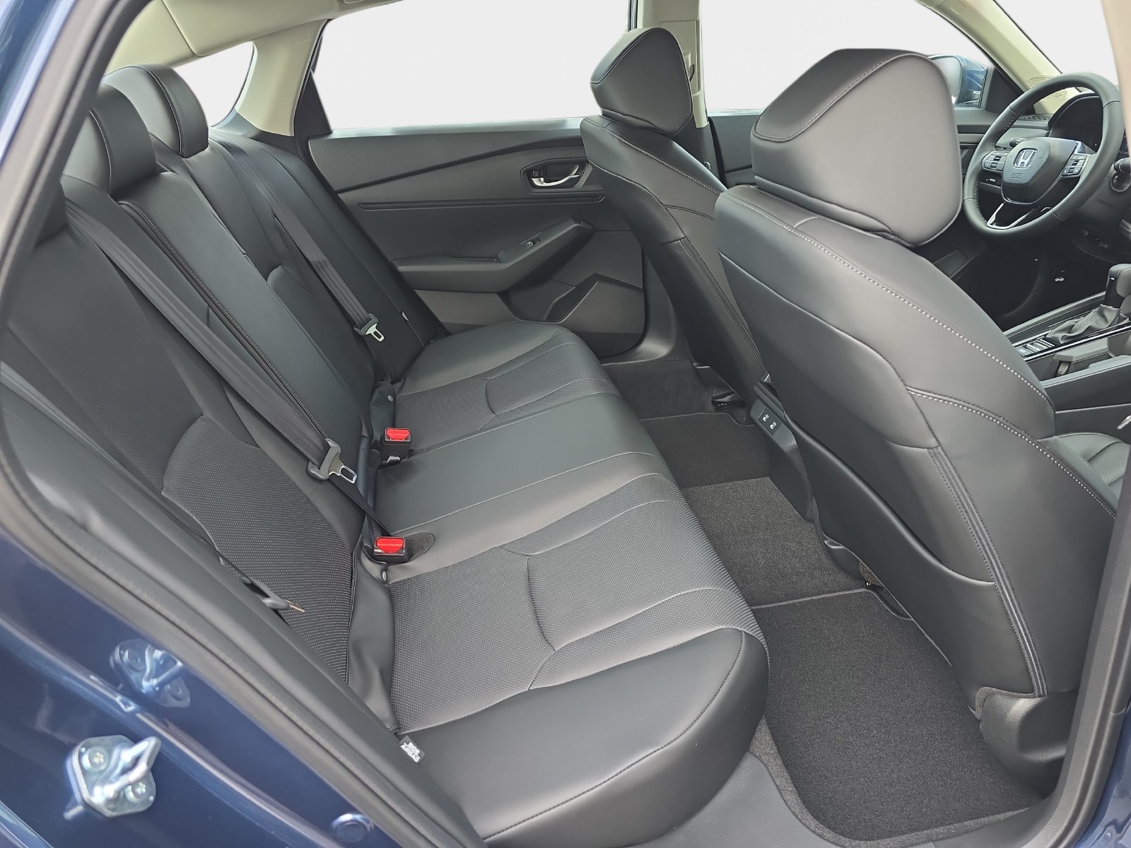 New 2026 Honda Accord EX-L image 11