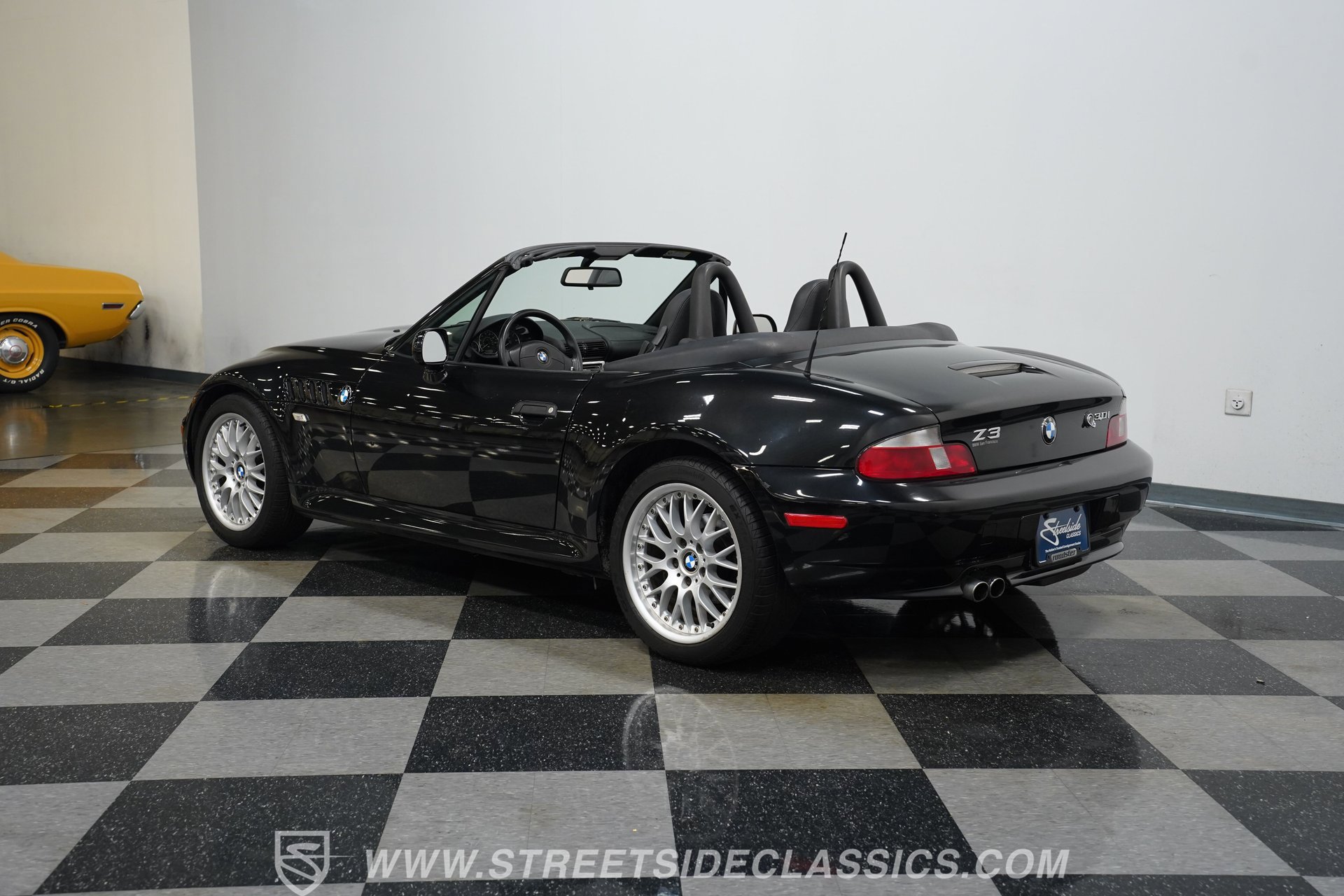 Used 2002 BMW Z3 3.0i image 10