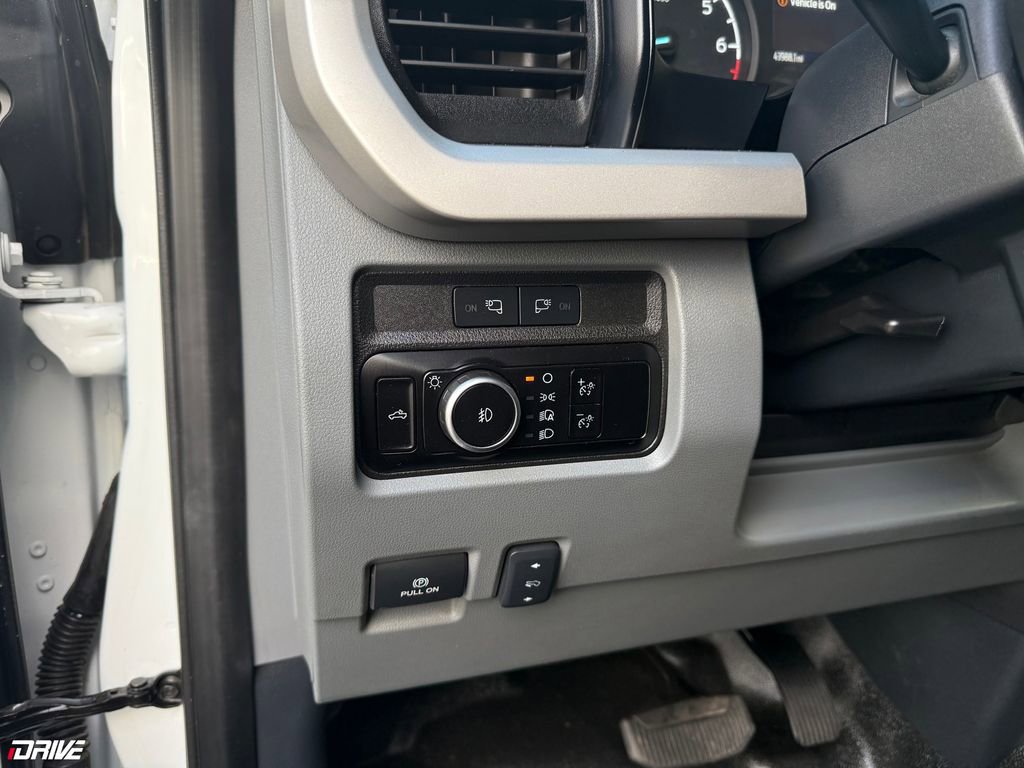 Used 2023 Ford F350 XLT image 45