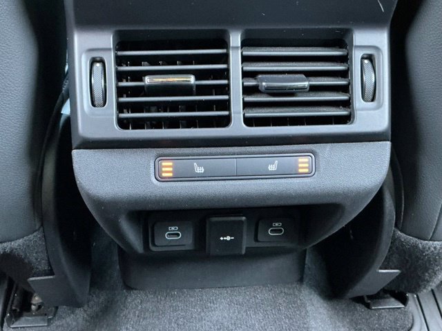Used 2024 Land Rover Range Rover Evoque Dynamic SE AWD/4WD image 18
