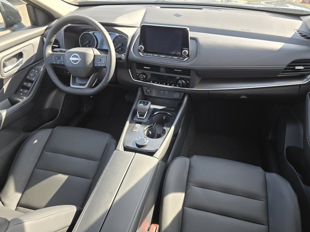 New 2026 Nissan Rogue SV w/ SV Premium Package image 14