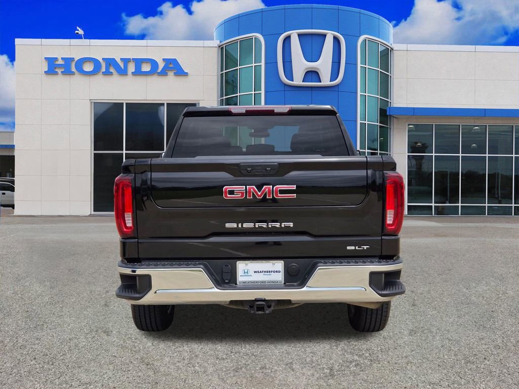 Used 2024 GMC Sierra 1500 SLT image 4