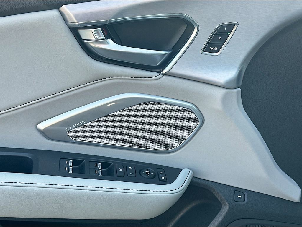 Used 2023 Acura RDX w/ Technology Package AWD/4WD image 23