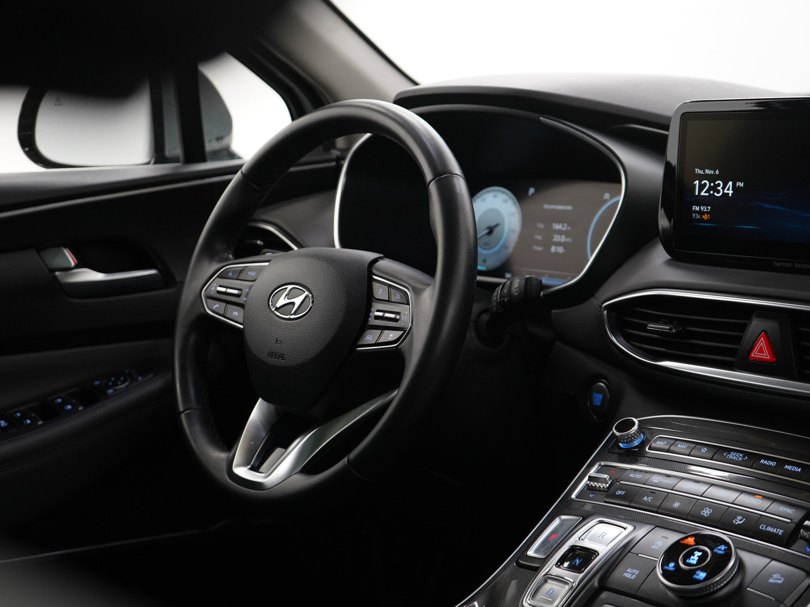 Used 2022 Hyundai Santa Fe SEL w/ Convenience + Premium Package image 12