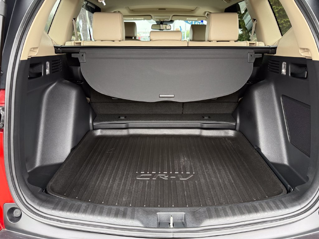 Used 2019 Honda CR-V Touring image 14
