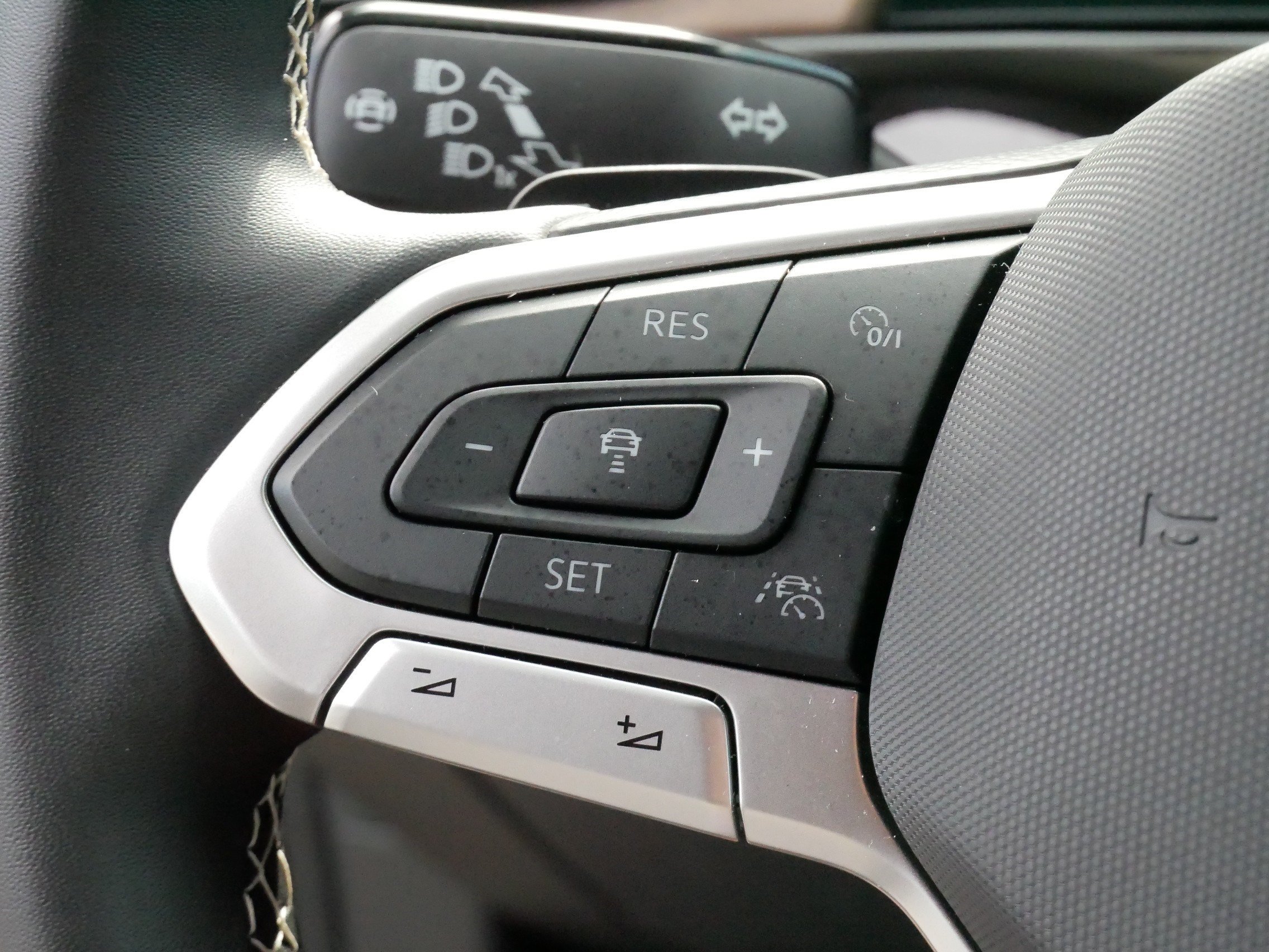 Certified 2026 Volkswagen Atlas SE AWD/4WD image 26