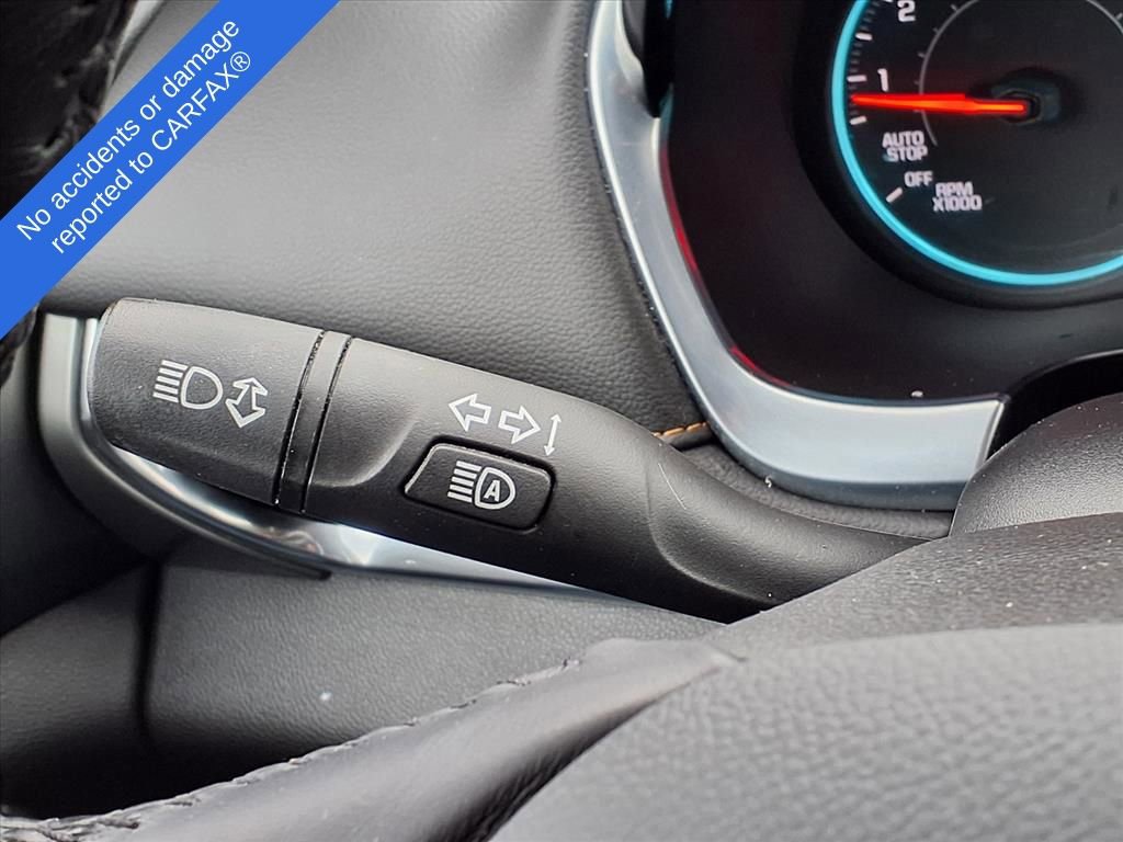 Used 2020 Chevrolet Traverse LT w/ Driver Confidence II Package image 22