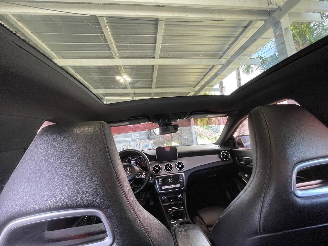 Used 2018 Mercedes-Benz CLA 250 4MATIC image 14