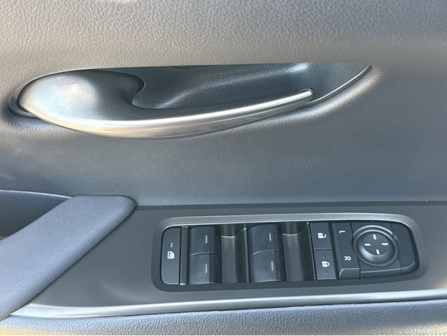 Certified 2025 Lexus UX 300h FWD w/ Accessory Package (Z2) image 27