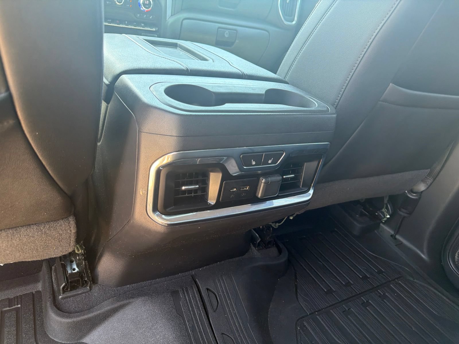 Used 2021 GMC Sierra 1500 SLT RWD image 11