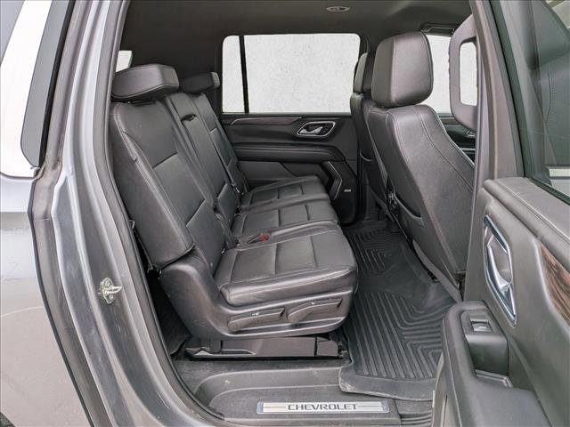 Used 2022 Chevrolet Suburban LT AWD/4WD image 21