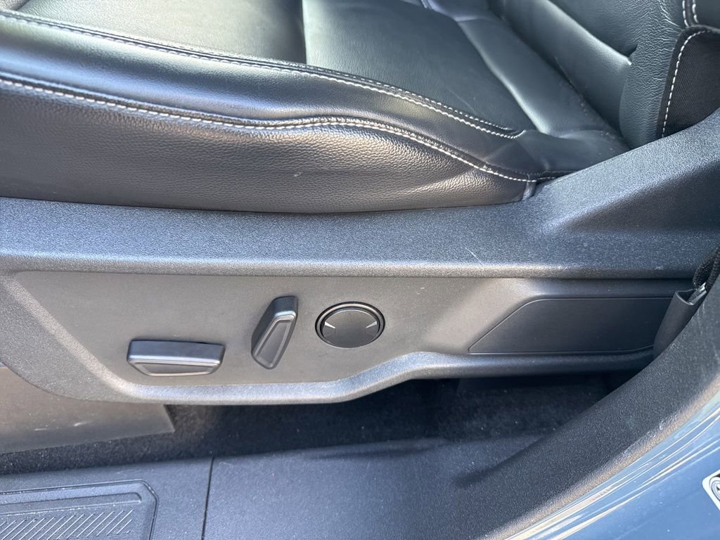 Used 2025 Ford Bronco Outer Banks image 14