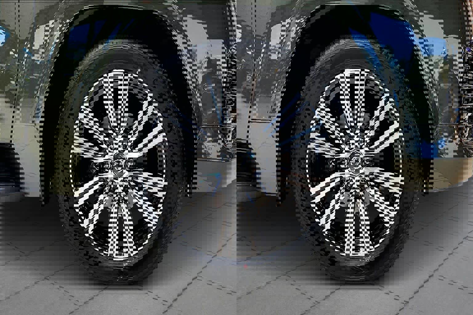 New 2026 Lexus LX 700h Luxury w/ Appearance Package image 9