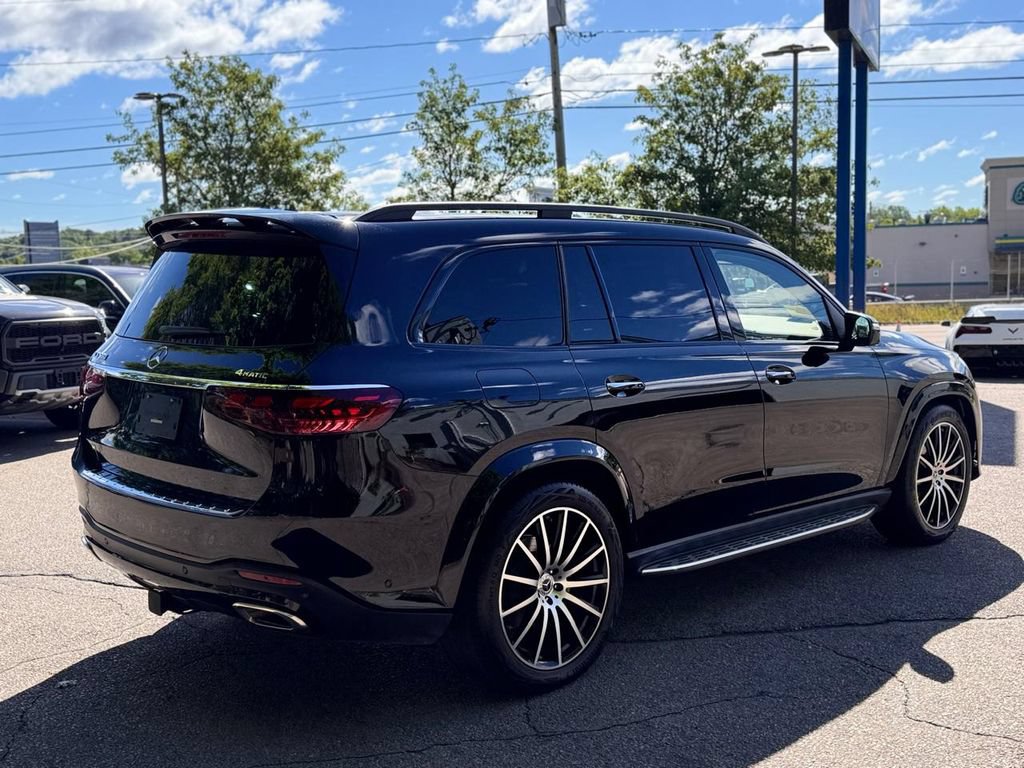 Used 2026 Mercedes-Benz GLS 580 4MATIC image 6