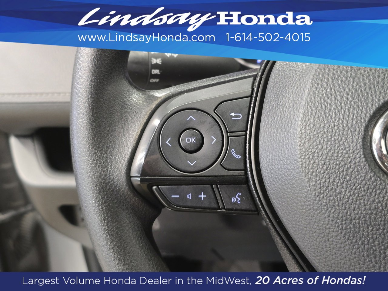 Used 2021 Toyota RAV4 LE image 16