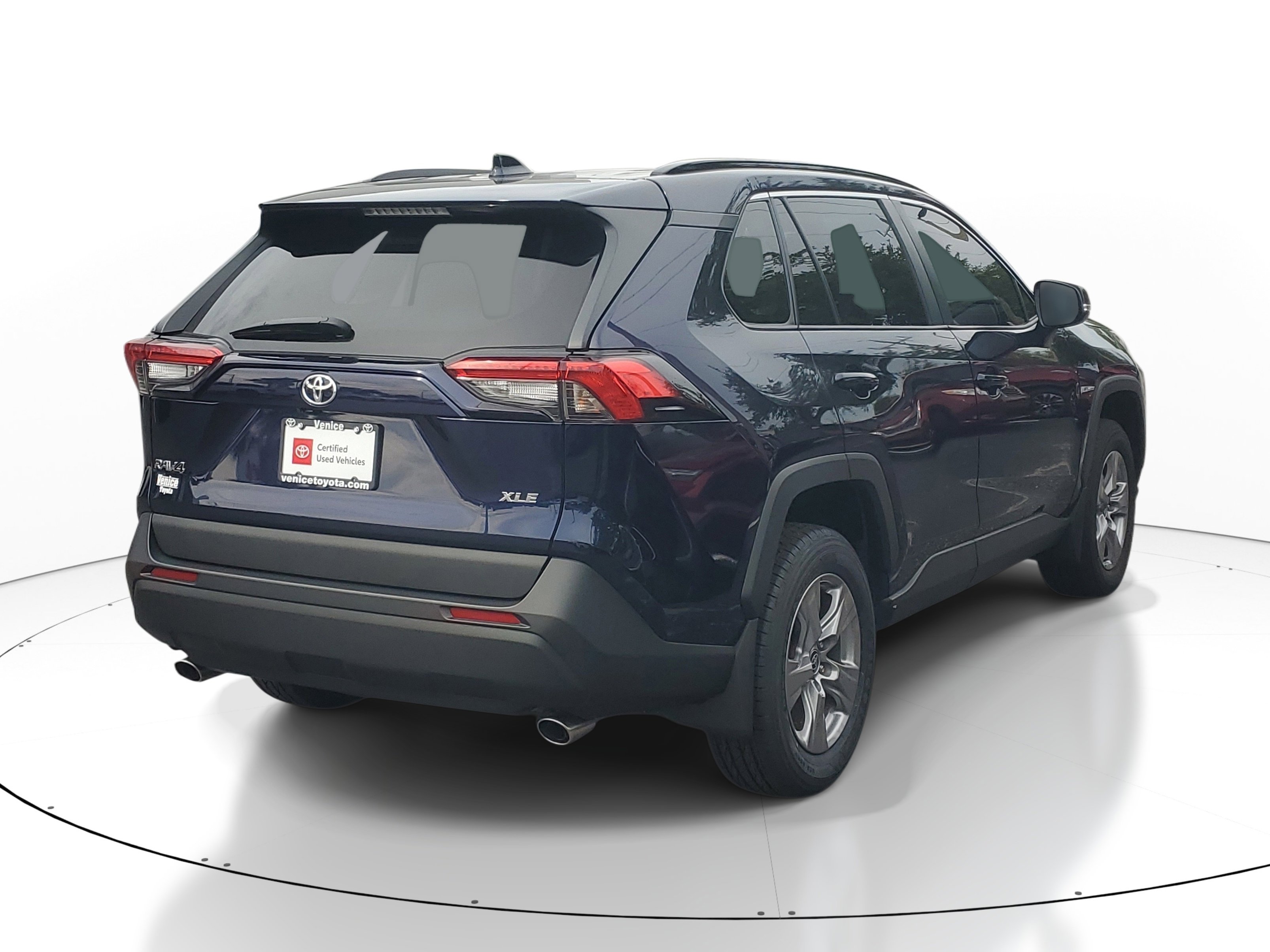 Certified 2025 Toyota RAV4 XLE w/ Convenience Package FWD image 6
