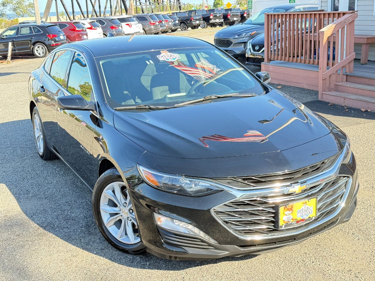 Used 2023 Chevrolet Malibu LT image 2