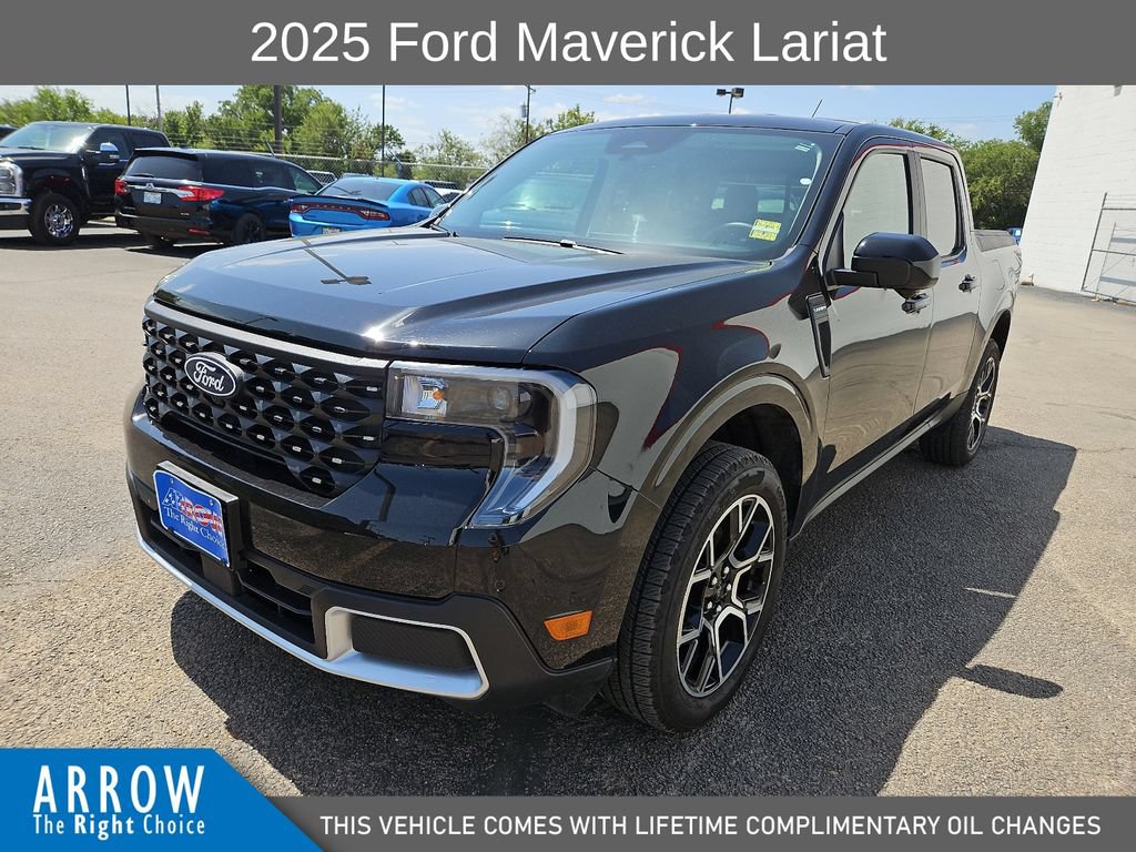 Used 2025 Ford Maverick Lariat w/ 4K Tow Package AWD/4WD image 4