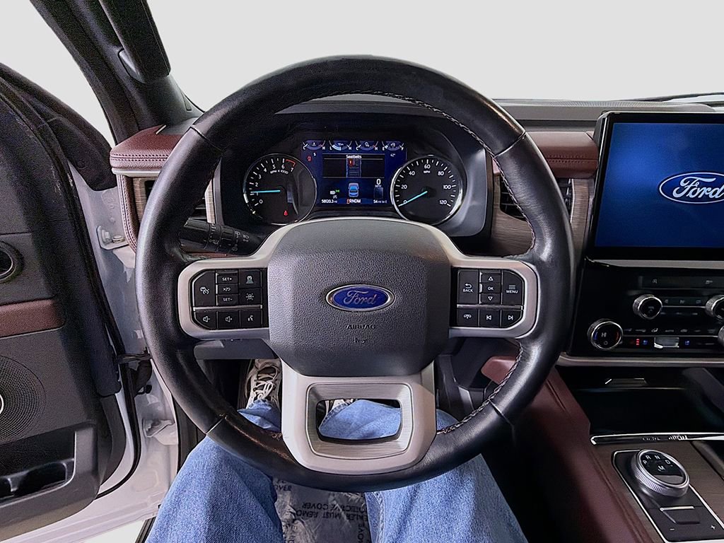 Used 2023 Ford Expedition Max Limited image 34