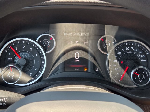 New 2026 RAM 1500 Express RWD image 25