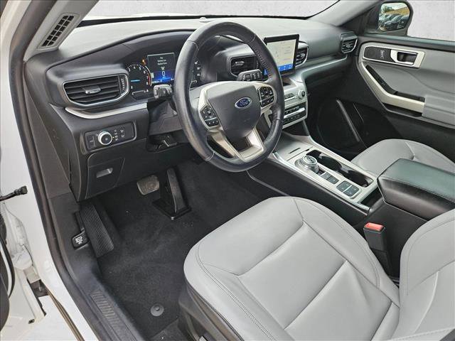 Used 2021 Ford Explorer XLT w/ Equipment Group 202A image 14