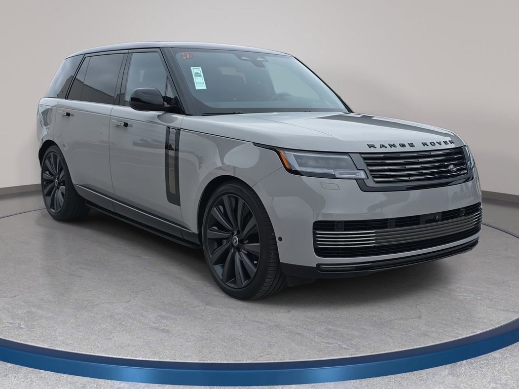New 2025 Land Rover Range Rover SV image 3