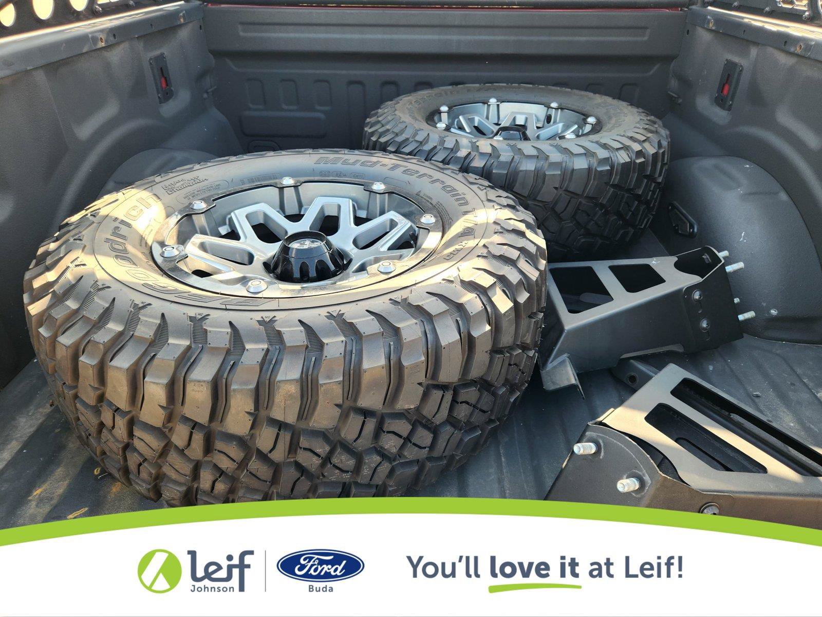 Used 2020 Ford F150 Raptor w/ Equipment Group 802A Luxury AWD/4WD image 23