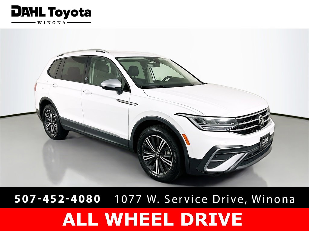 Used 2024 Volkswagen Tiguan Wolfsburg Edition image 1