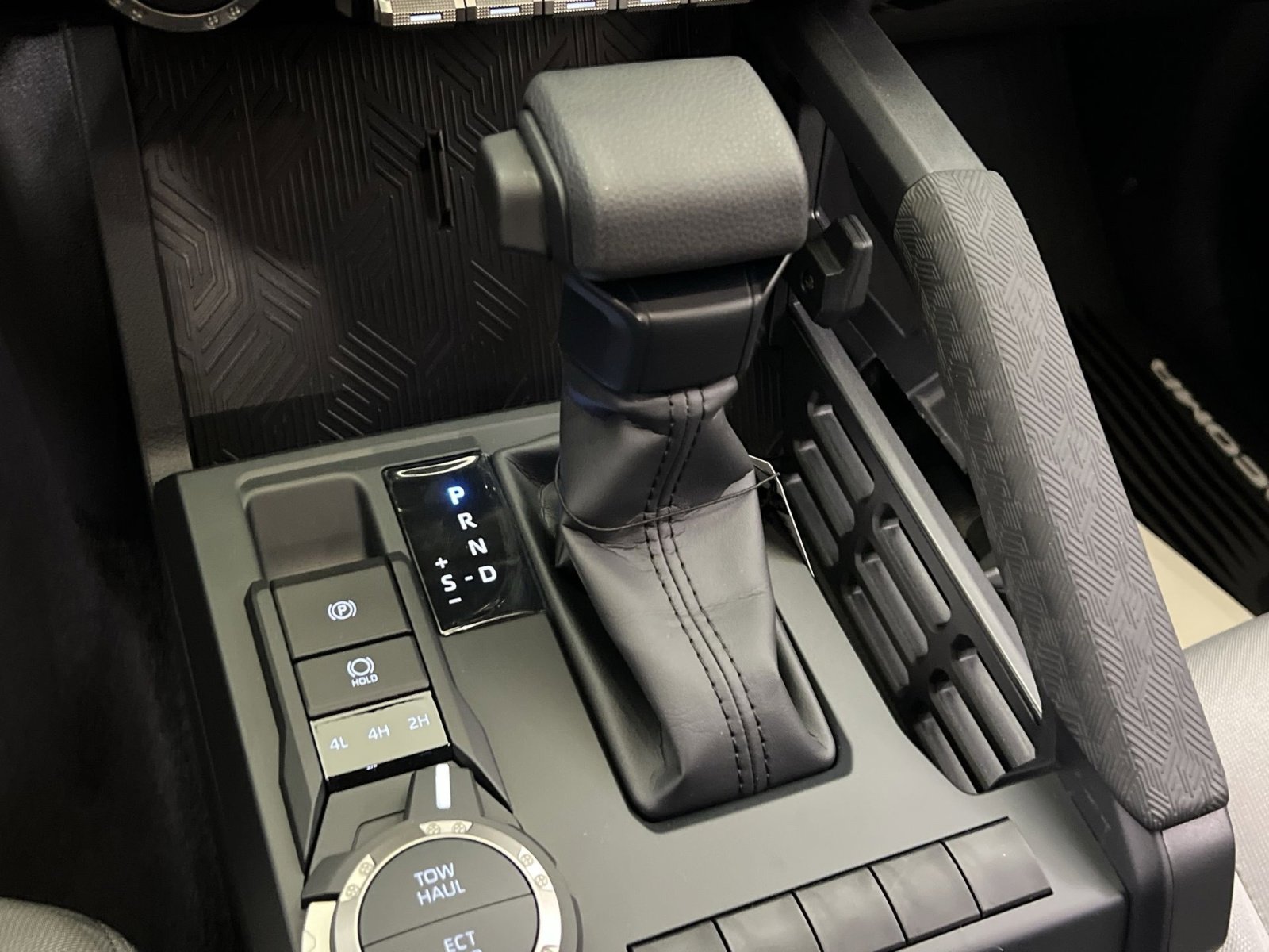 New 2026 Toyota Tacoma SR5 image 16