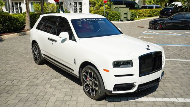 Used 2024 Rolls-Royce Cullinan Sport Utility image 11