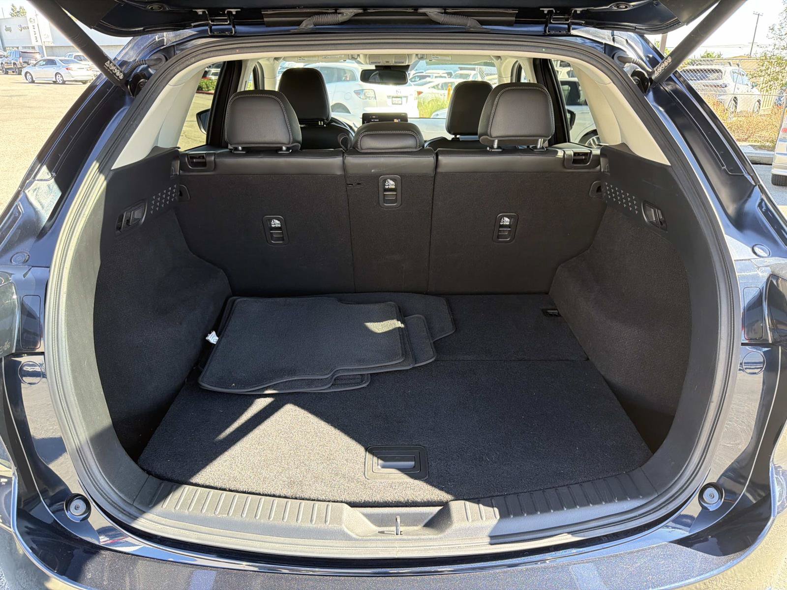 Used 2025 MAZDA CX-5 AWD 2.5 S w/ Preferred Package image 21