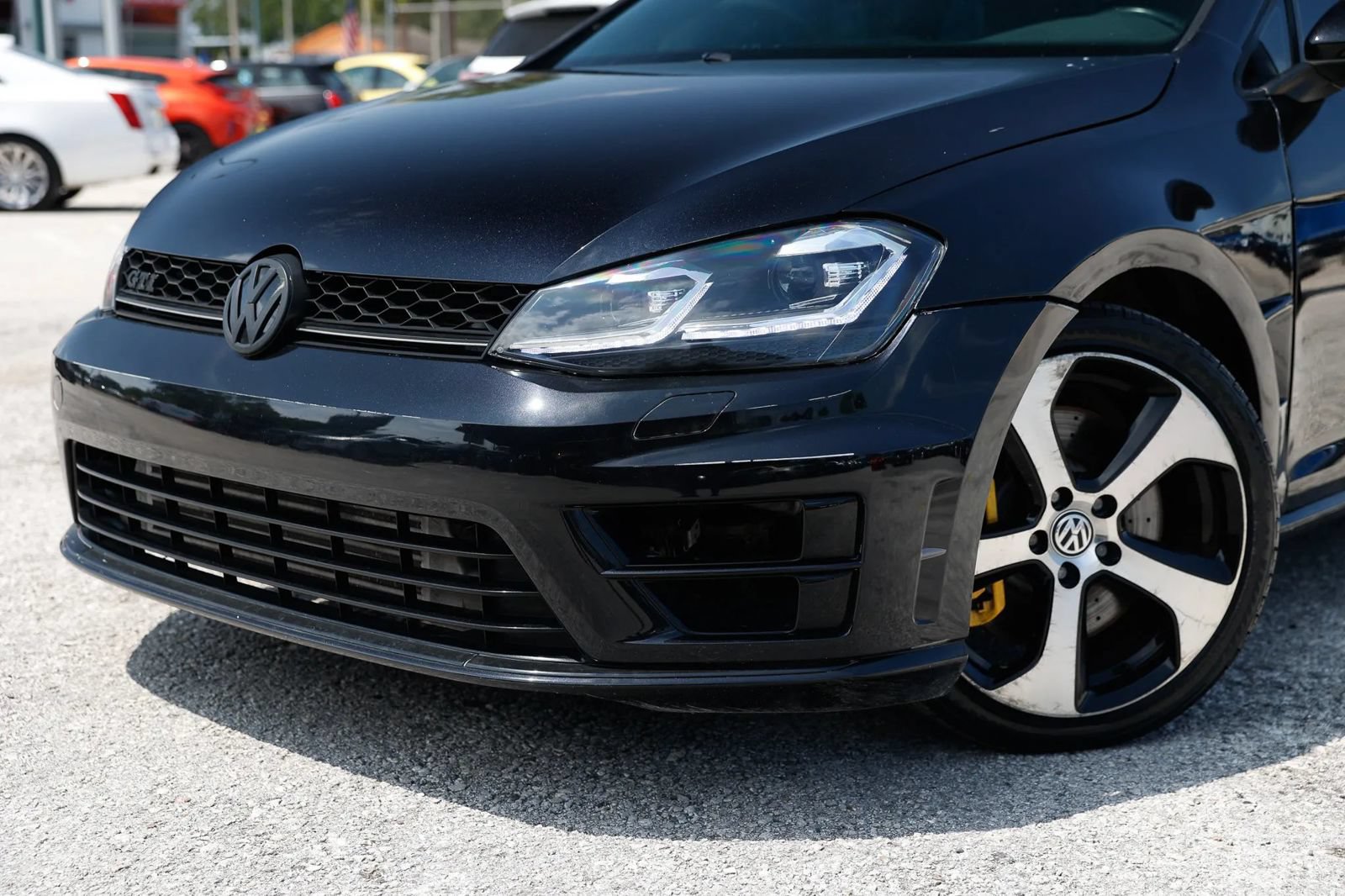 Used 2017 Volkswagen GTI Sport FWD image 15