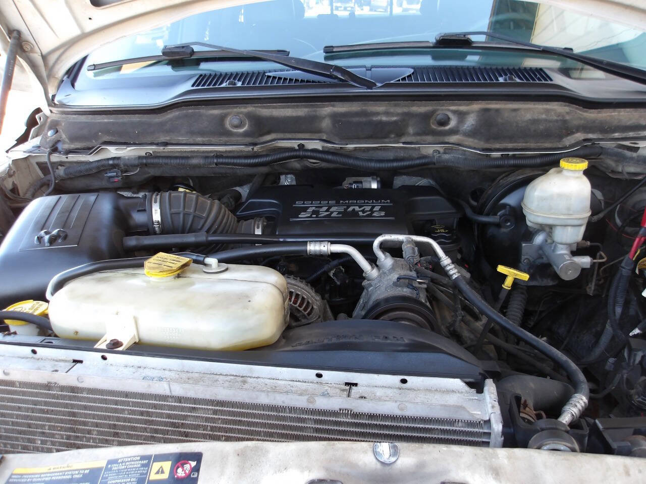 Used 2004 Dodge Ram 1500 Truck ST w/ Trailer Tow Group image 22