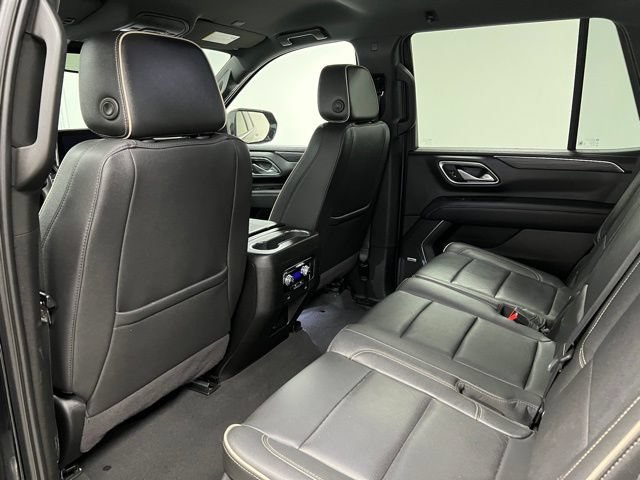 Used 2024 GMC Yukon SLT AWD/4WD image 44